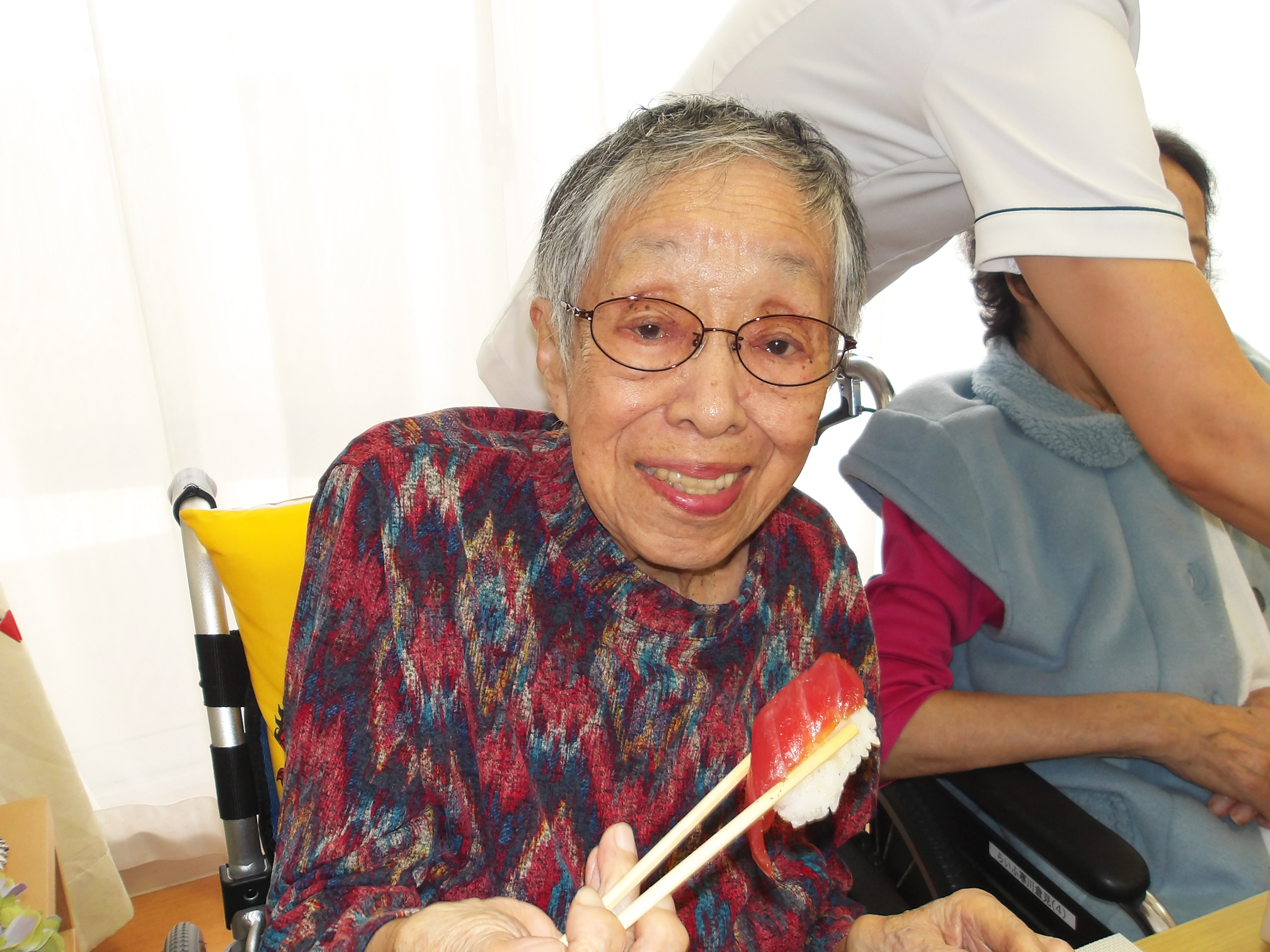 寒川倉見笑顔（お寿司）